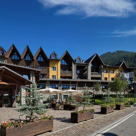 Blu Hotel Acquaseria Ponte Di Legno Exterior photo