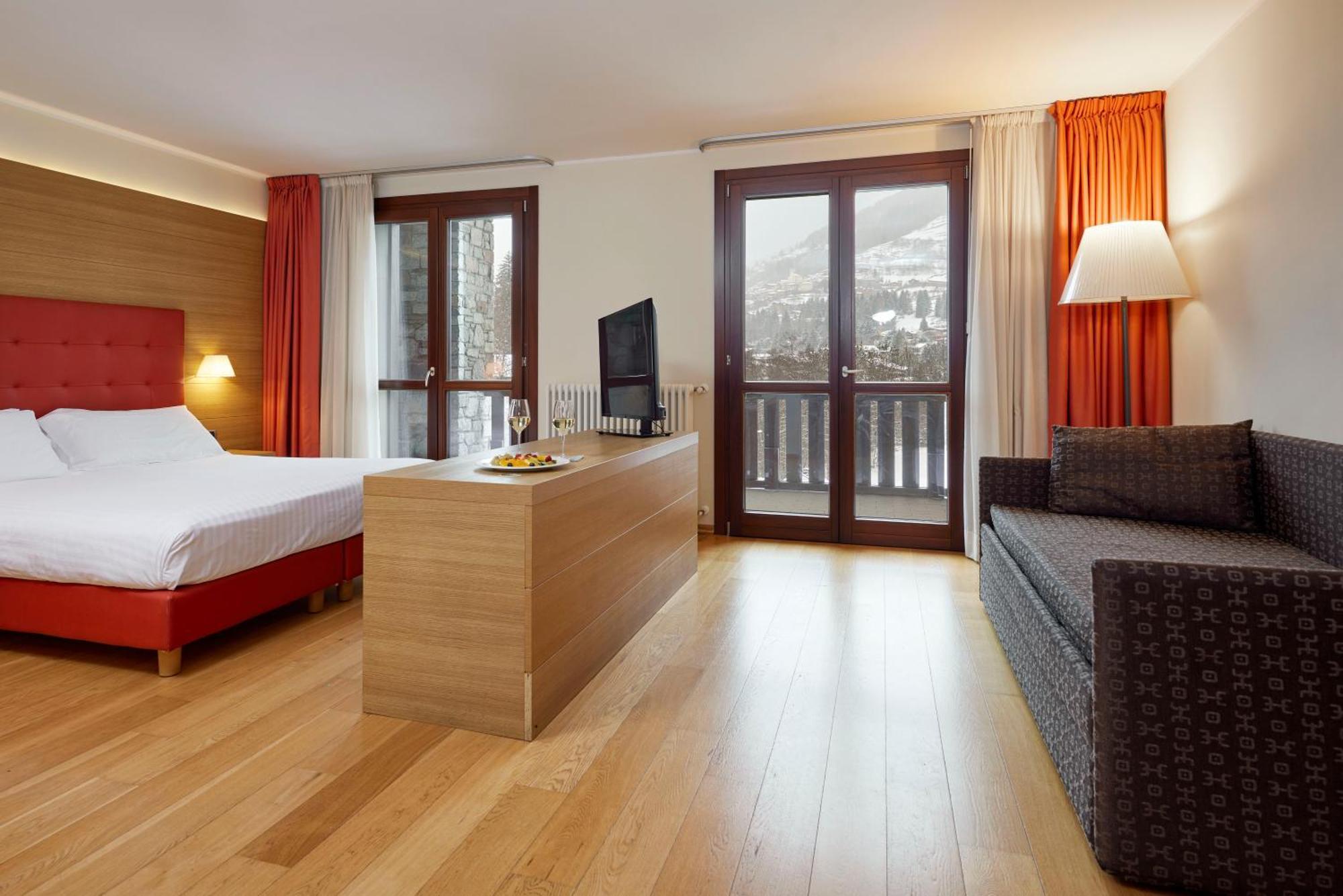 Blu Hotel Acquaseria Ponte Di Legno Room photo