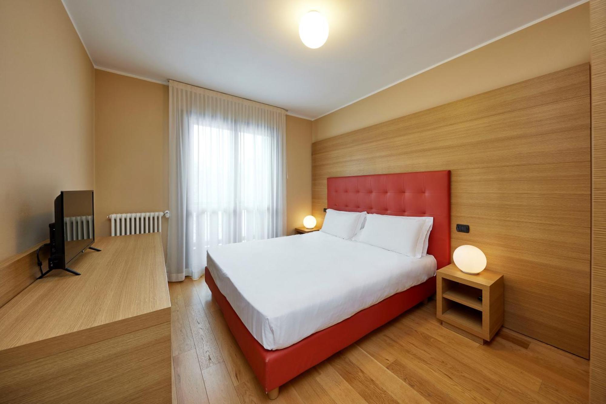 Blu Hotel Acquaseria Ponte Di Legno Room photo