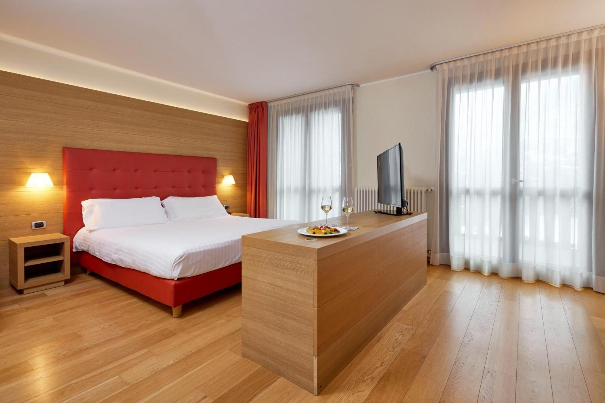 Blu Hotel Acquaseria Ponte Di Legno Room photo