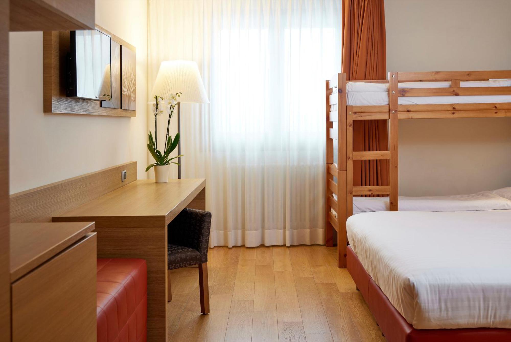 Blu Hotel Acquaseria Ponte Di Legno Room photo